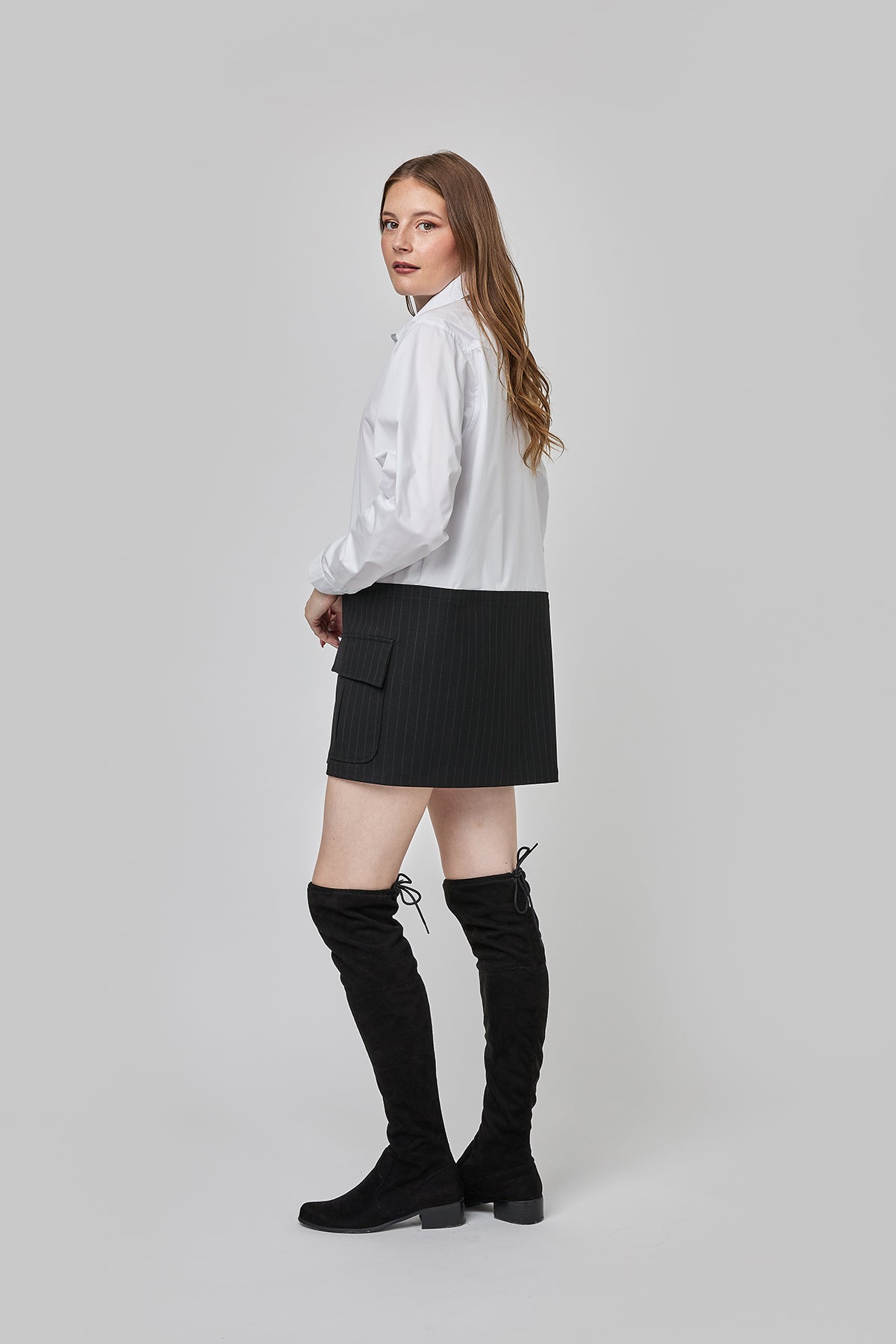 Two-tone mini shirt dress with front cargo pockets CF25-002