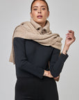 Col avec fermeture et foulard intégré | CF25-509 - Taupe
