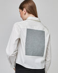Chemise à empiècements avec insert en maille texturée | CF25-605- Blanc