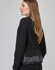 Striped shirt with contrast sleeves and adjustable hem | CF25-614