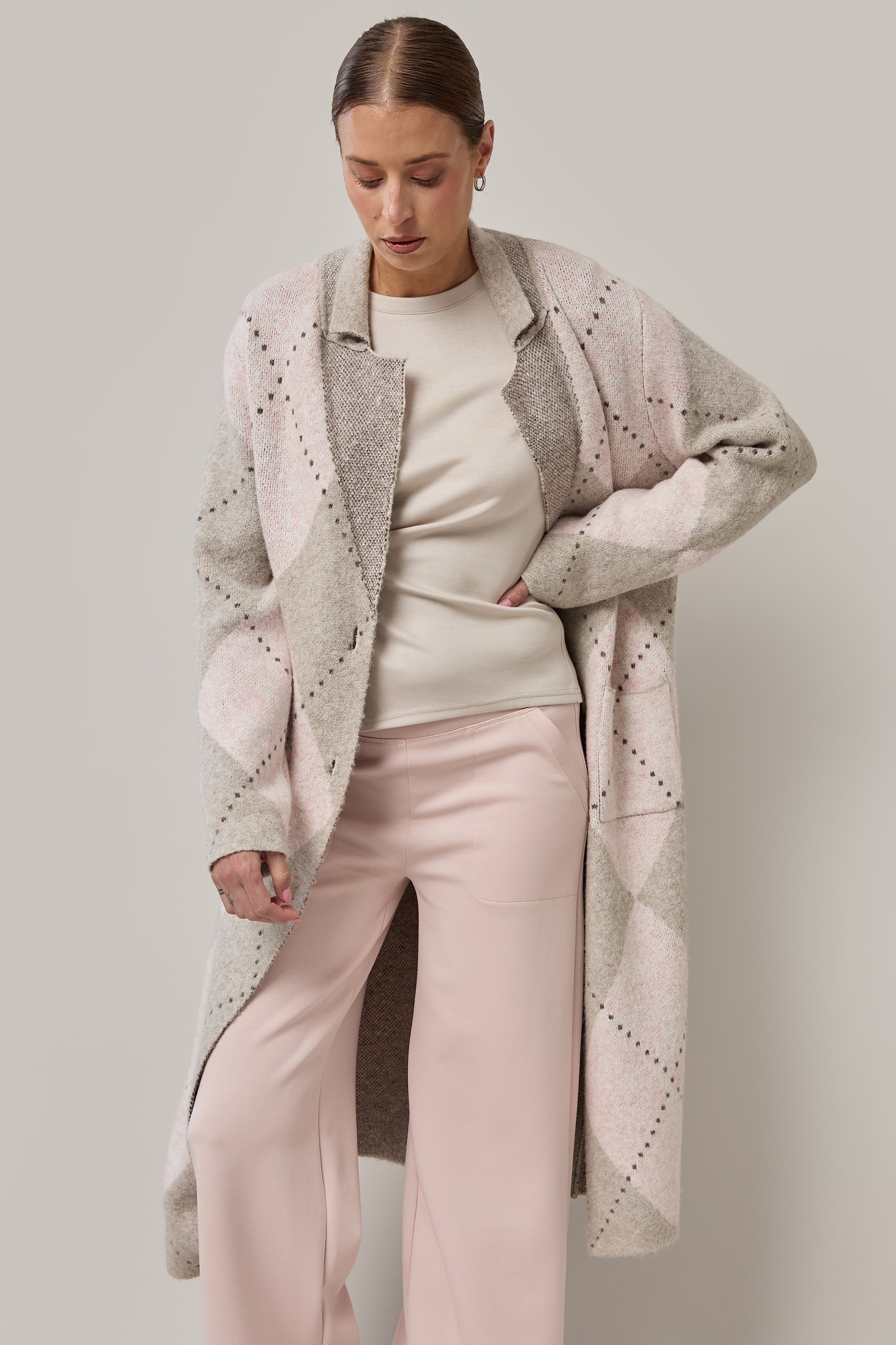 Long Argyle Cardigan - Pink