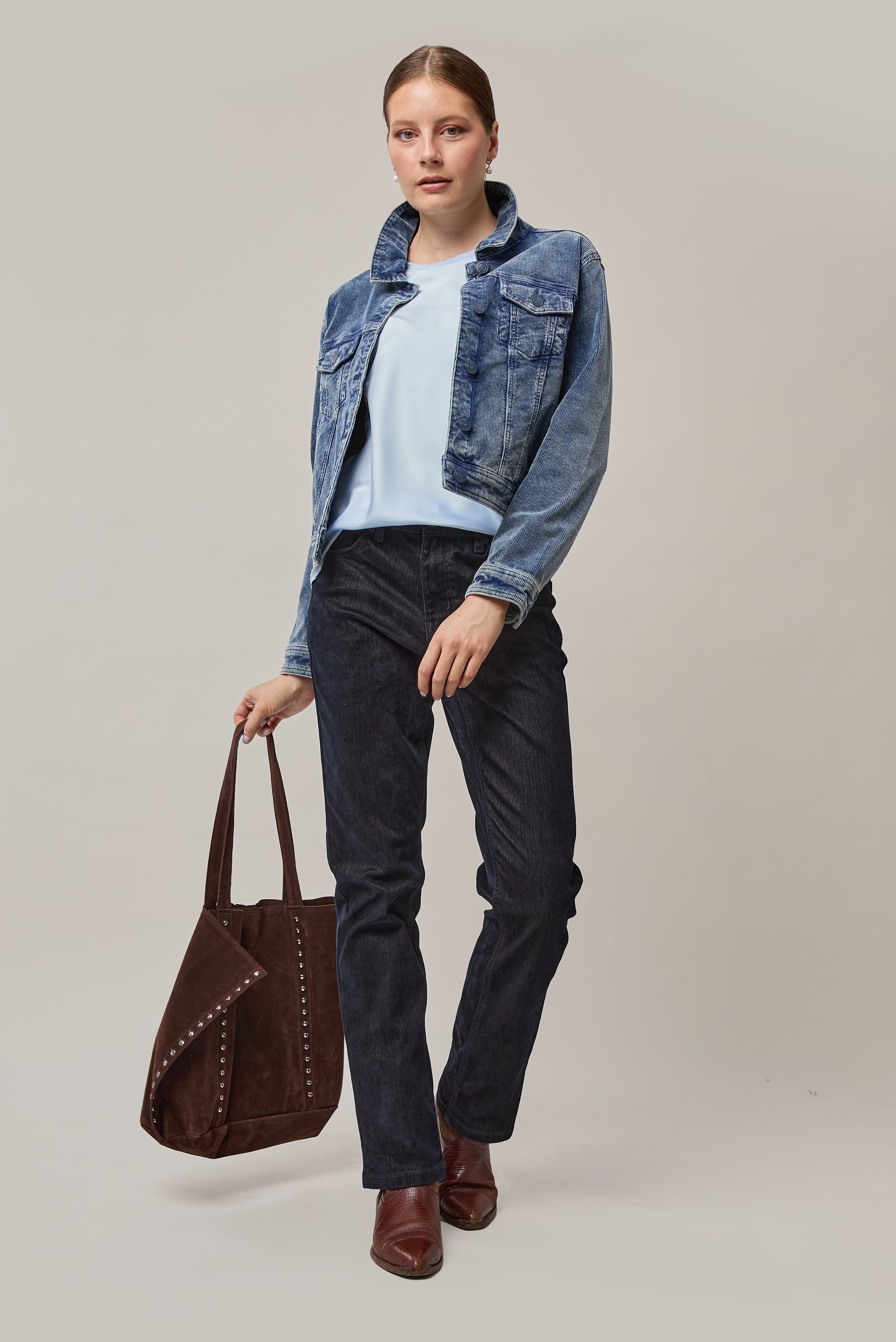 F26 washed corduroy coat